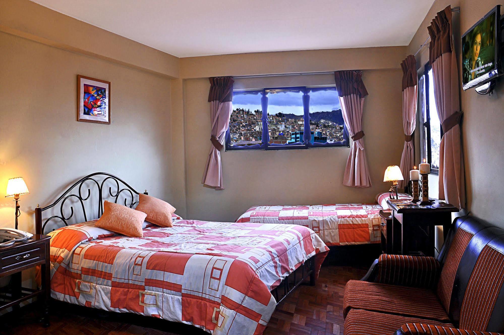 Hotel Fuentes La Paz Eksteriør billede
